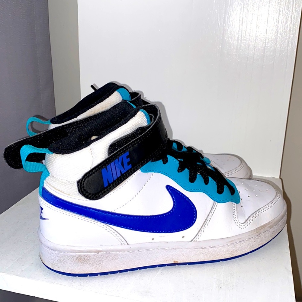 Nike Court Hightops- Air Jordan look alikes!